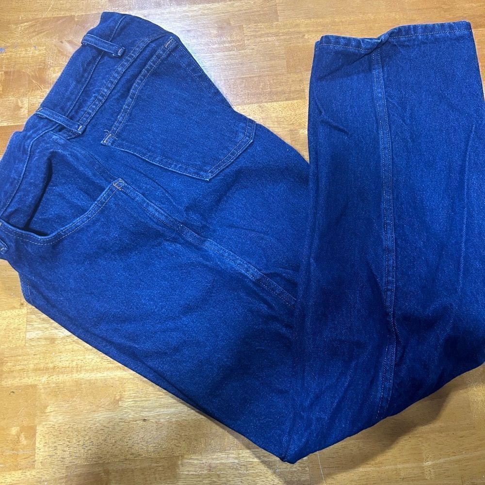 New Rustler men’s 42x30 dark blue jeans